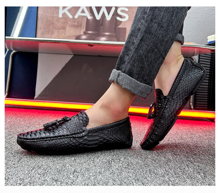 Driving Shoes Summer Mens Outdoor Anti-slip Comfort Soft High Quality Men Breathable Flat Driving Shoes Classic Casual Loafers