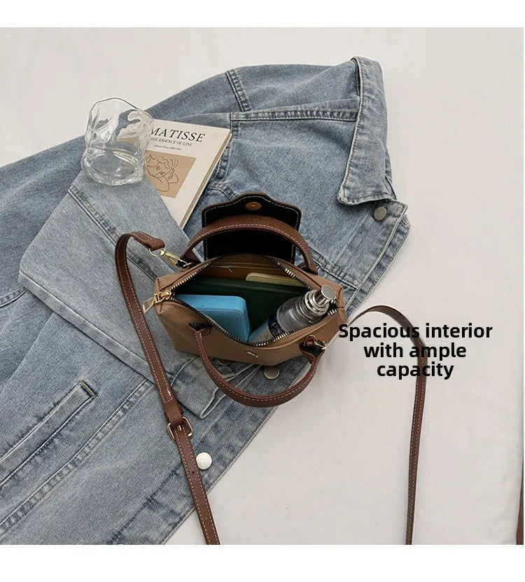 Retro Casual Fashion Ladies Shoulder Bag Stylish Trendy Crossbody Bag Quality Small Square Bag Urban Minimalist Style Polyest...