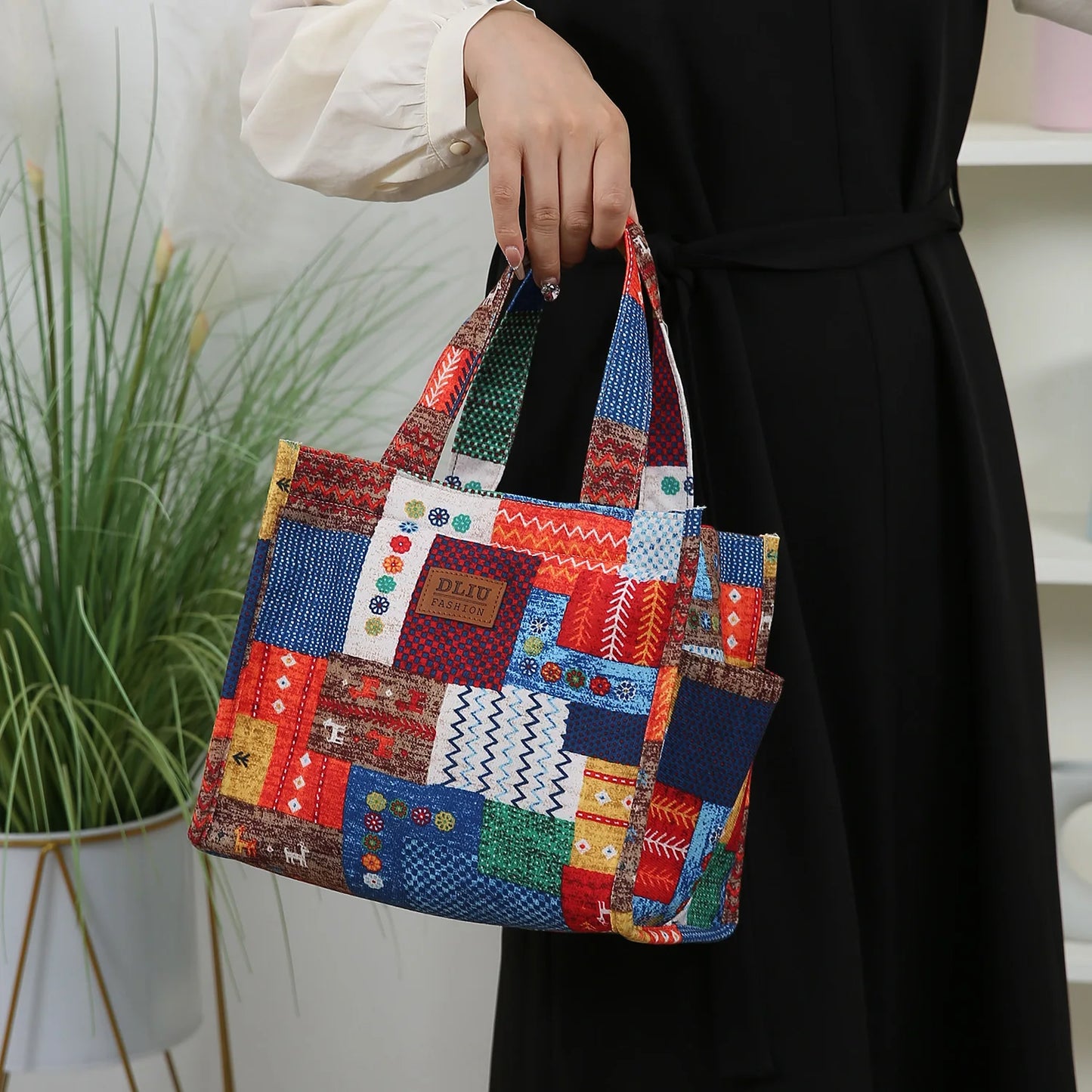 New floral print thickened fabric handbag, lunch bag, portable lunch box storage bag, zipper design, multifunctional tote