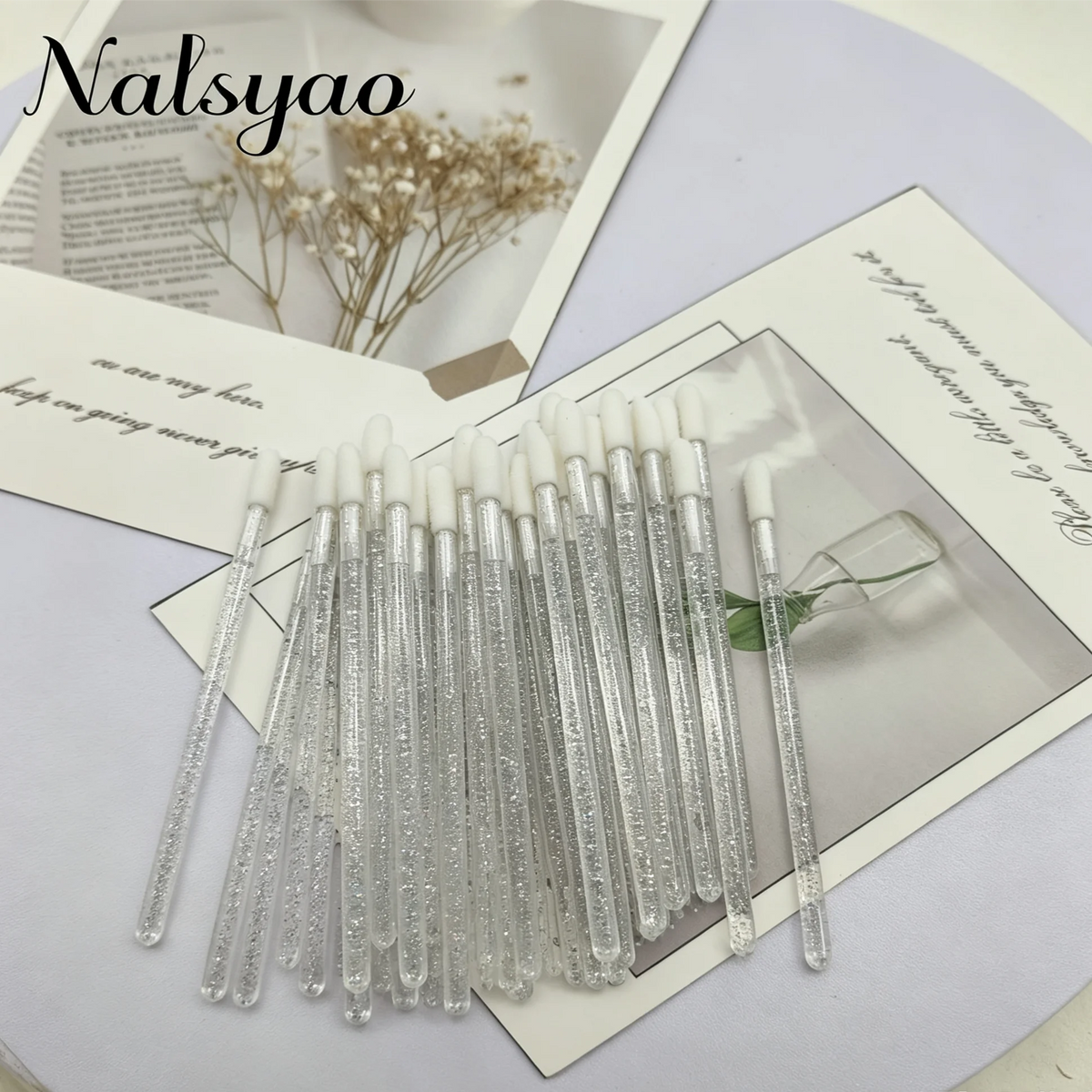 100/300PCS Disposable Lip Brush MakeupTool Beauty Accessories  Brushes Lipstick  Applicator Wands Wholesale Eyelashes Extension