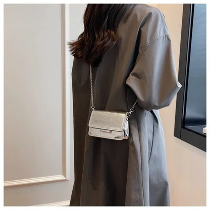 This Year's Popular Super Popular Small Bag 2024 Summer Popular Versatile Chain Messenger Bag Fashion Mini Square Sling Bag