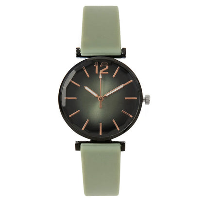 Fashion Ladies Sports Simple Black Dial Quartz Watch Casual 2023 Hot Sale Green Silicone Strap Women Clock Dress Wristwatches