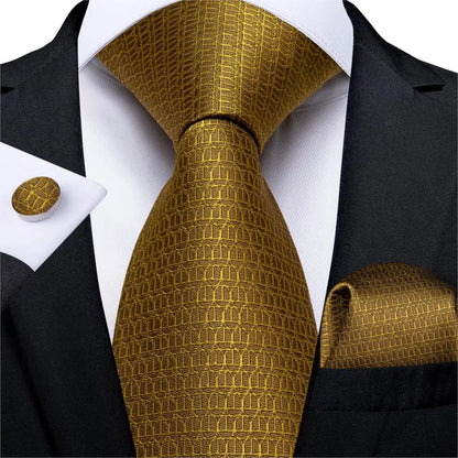 Fashion Men Tie Luxury Gold Black Dot Striped Paisley Silk Wedding Tie For Men DiBanGu Designer Hanky Cufflinks Gift Tie Set