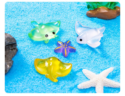 30pcs Cartoon Manta Ray Luminous Ocean Animal Ornament Resin Craft Cute Ocean Animal Miniature Figurines DIY Mini Animals Statue