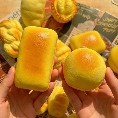 Simulation Croissant Bread Toast Squishy Fidget Slow Rebound Super Soft Cake Squeezing Office Stress Relief Relax Ornament