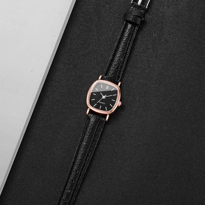 Fashion Minimalism Women Watches Small Square Dial Leather Strap Quartz Watch for Girls Clock（Without Box）