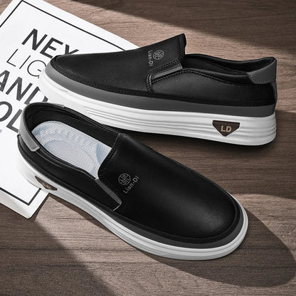 Men's Loafers for Spring, Large Size, Round-Toe Men's Moccasins, Slip-On Casual Shoes, Simple and Lightweight