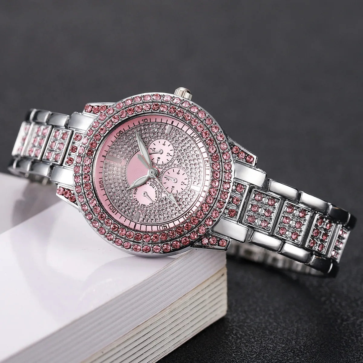 20262026 Spring Fashion Quartz Watch Accessories Set for Men and Women, Simple and Trendy Double Row Bracelet Cross Set