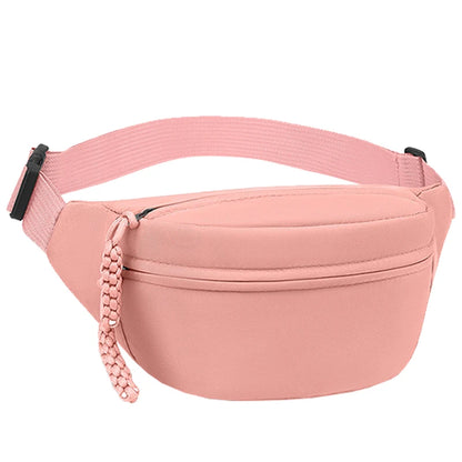 Neutral color bag with plain solid color and no design. Double-layer canvas. Suitable for business trips and travel.
