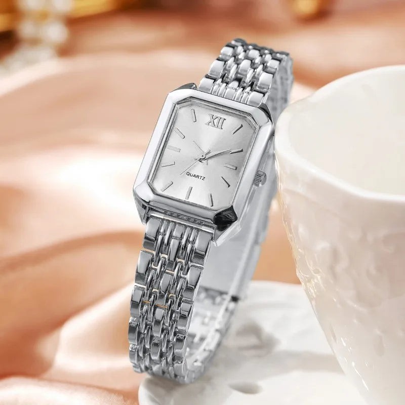 5PCS/Set Elegant Rectangle Women Watches Fashion Roma Dial Ladies Quartz Wristwatch Rhinestone Jewelry Set（Without Box）