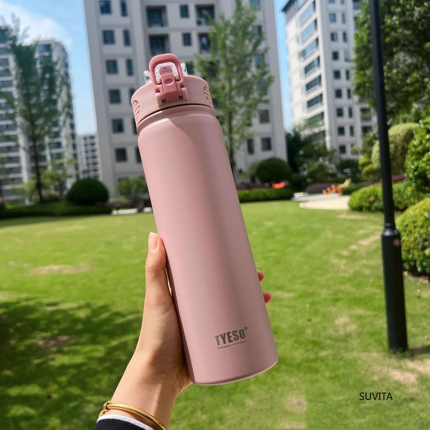 TYESO 600/750ml Thermos Water Bottle with Straw, Stainless Steel Car Thermal Sports Cup, Keeps Cold & Heat Travel Mug