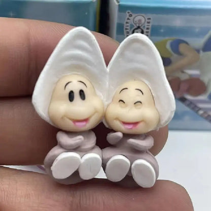 Alices In Wonderland Anime Figures Cheshir Cat White Rabbit Young Oyster Action Figure Toys Desktop Decoration Surprise Gifts