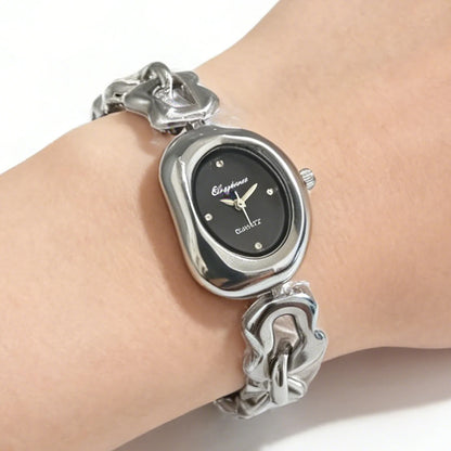 Casual and Fashionable Women's Student Watch, Half-Moon-Shaped Quartz Watch, Simple Chain Bracelet-Style Wristwatch, Versatile for Everyday Use