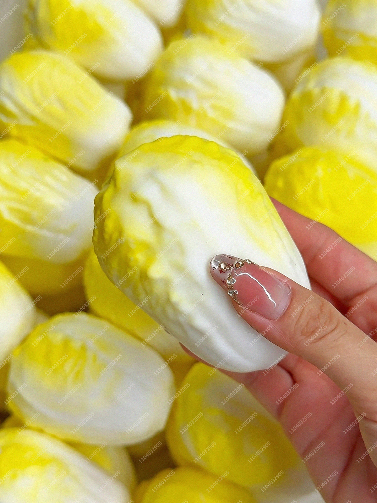 Crunchy Whipping Cream Stress Ball Squishy Toys Moldable Whipped Cream Squeeze Ball ASMR Anti Stress Fidget Toys for Adults
