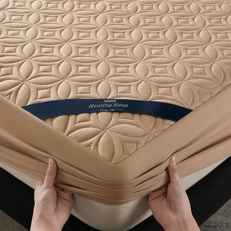 Ultrasonic Quilted Waterproof Antibacterial Mattress Protector Breathable Ultra Soft Noise Free 30CM Deep Pocket Fitted Sheet