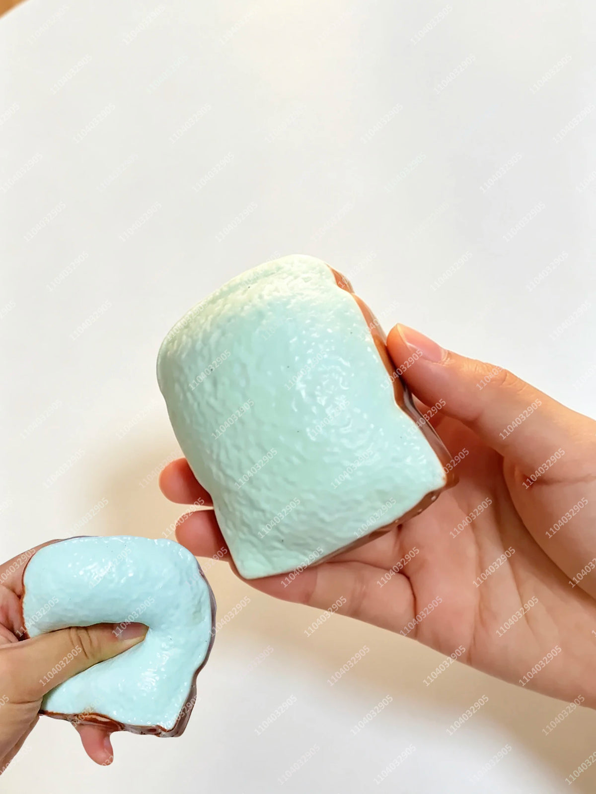 Crunchy Whipping Cream Stress Ball Squishy Toys Moldable Whipped Cream Squeeze Ball ASMR Anti Stress Fidget Toys for Adults