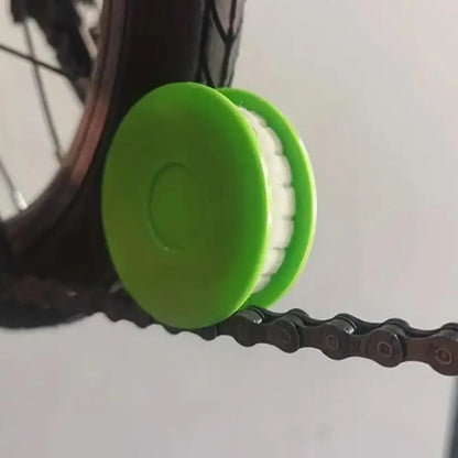 1 szt. smarownica do łańcucha rowerowego, rolka do czyszczenia łańcuchów rowerowych, narzędzie do konserwacji roweru, przenośne akcesoria rowerowe