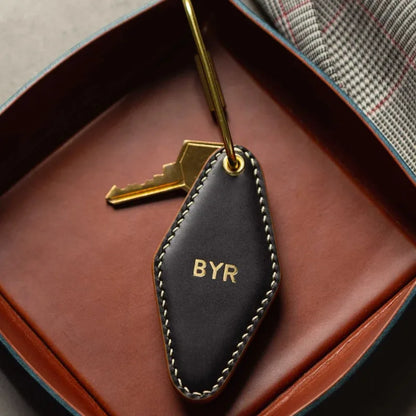 Vintage Custom Logo Diamond Shape PU Leather Keychain Personalized Name Key Chain Ring Personalize Hotel Door Number Keyring