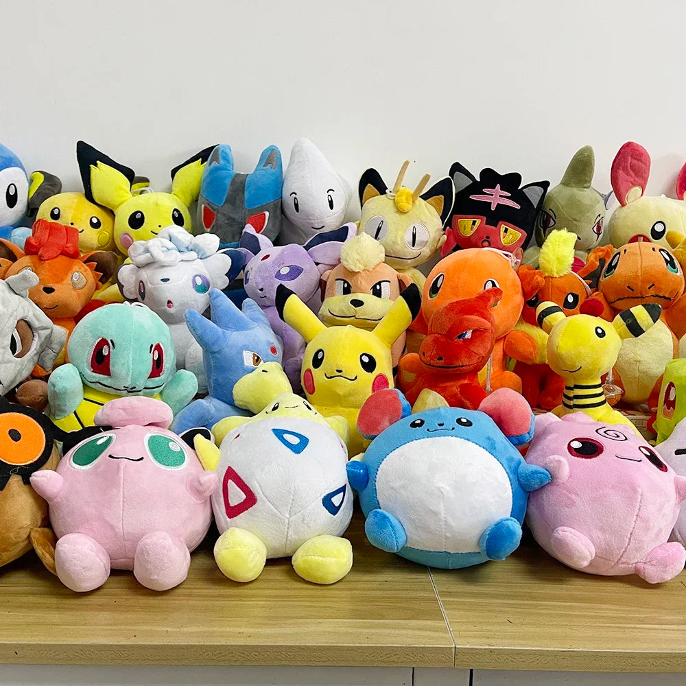 70 Styles Pikachu Peluche Togetic Teddiursa Azumarill Pokemon Blastoise Plush Toys Lapras Charmander Sylveon Stuffed Doll Gift