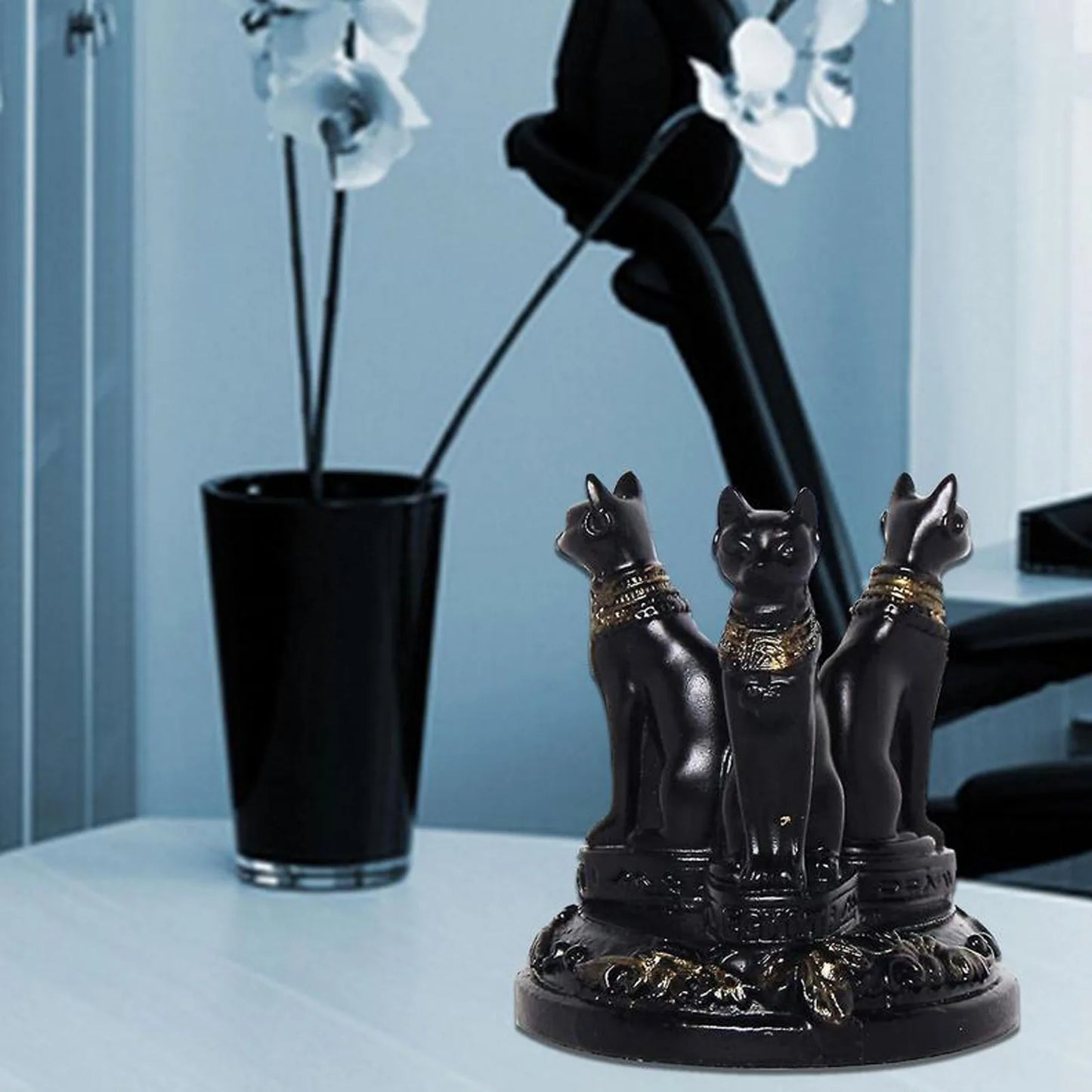 Egyptian-Style Black Cat Crystal Ball Display Stand Resin Mythical Beast Ornament Desktop Crystal Ball Base Storage Rack