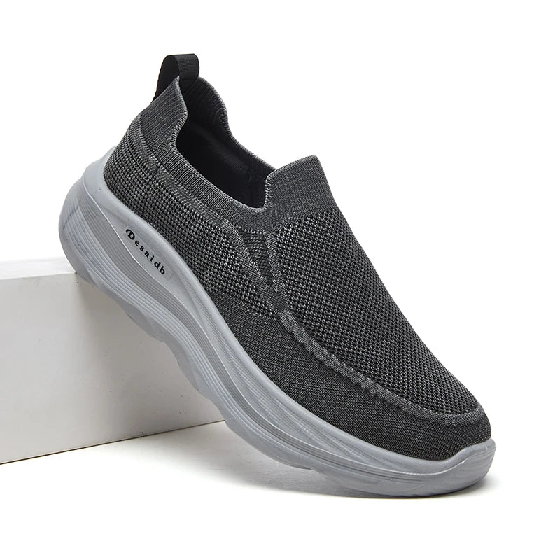 Men Summer Mesh Round Toe Lightweight Breathable Anti-Slip Casual Sneakers Walking Shoes Thin Breathable Summer Trainers