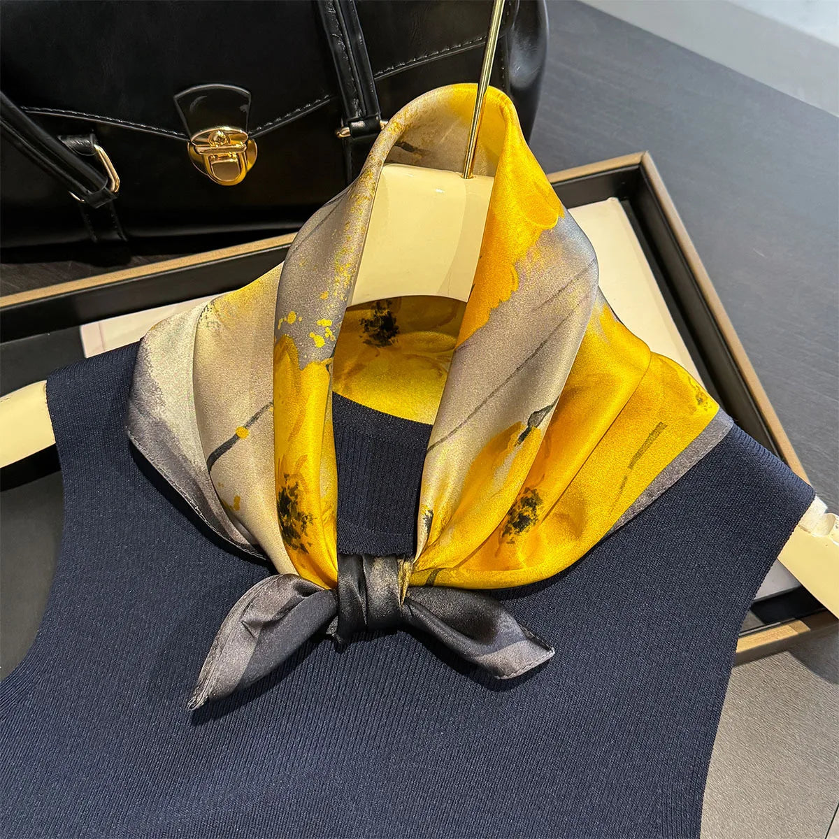 Luxury Brand 100% Natural Silk Scarf Women Design Small Square Shawl Hair Ribbon Headband Fashion Neckerchief Bandana