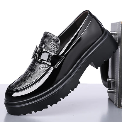 New Platform Shoes Loafers Shoes Men Thick-soled Wedding Shoes Black Formal Business Shoes Slip-on Leather Increase Casual Shoes