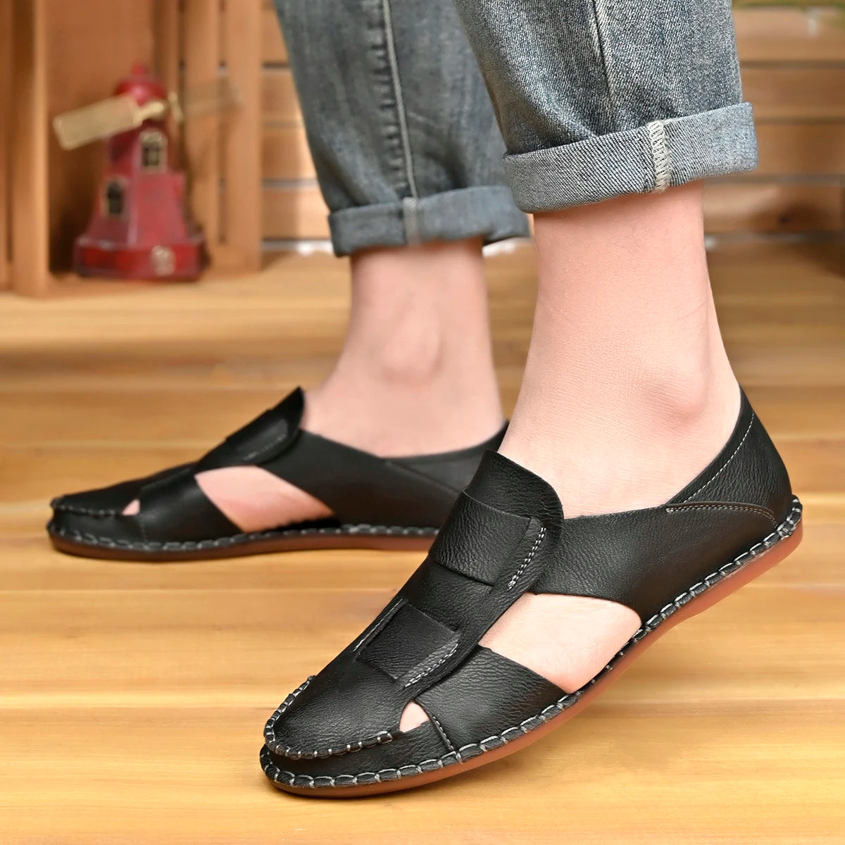 Men's Casual Slide Sandals with Breathable Design and Soft Sole for Everyday Wear, Perfect for Beach, Poolside, or Summer Outing