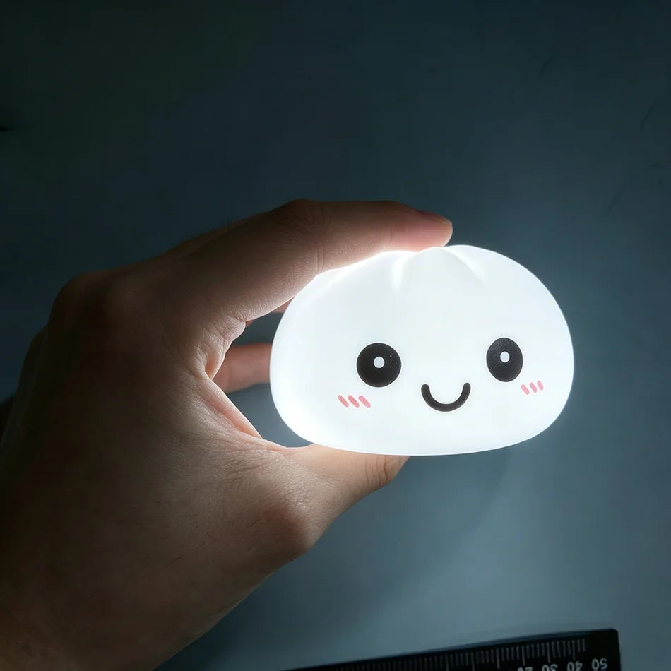 Aesthetic LED Bun Night Light, Soft Silicone Squishy Toy, Glowing Food Ornament, Sensory Stress Reliever, Cute Gift for Kids & A