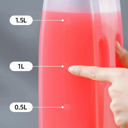Refrigerator Water Pitcher 2L Portable Household Easy to Fill Cold Brew Tea Bottle High Temperature Resistant Jug for Iced Juice