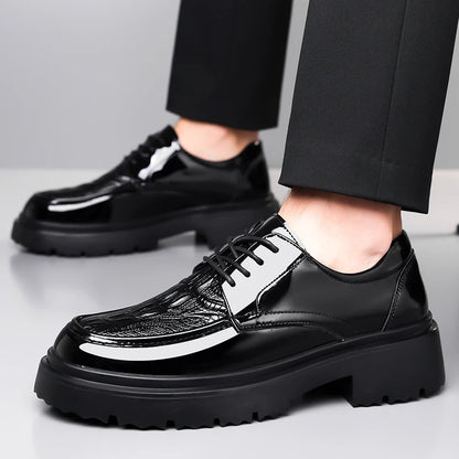 New Platform Shoes Loafers Shoes Men Thick-soled Wedding Shoes Black Formal Business Shoes Slip-on Leather Increase Casual Shoes