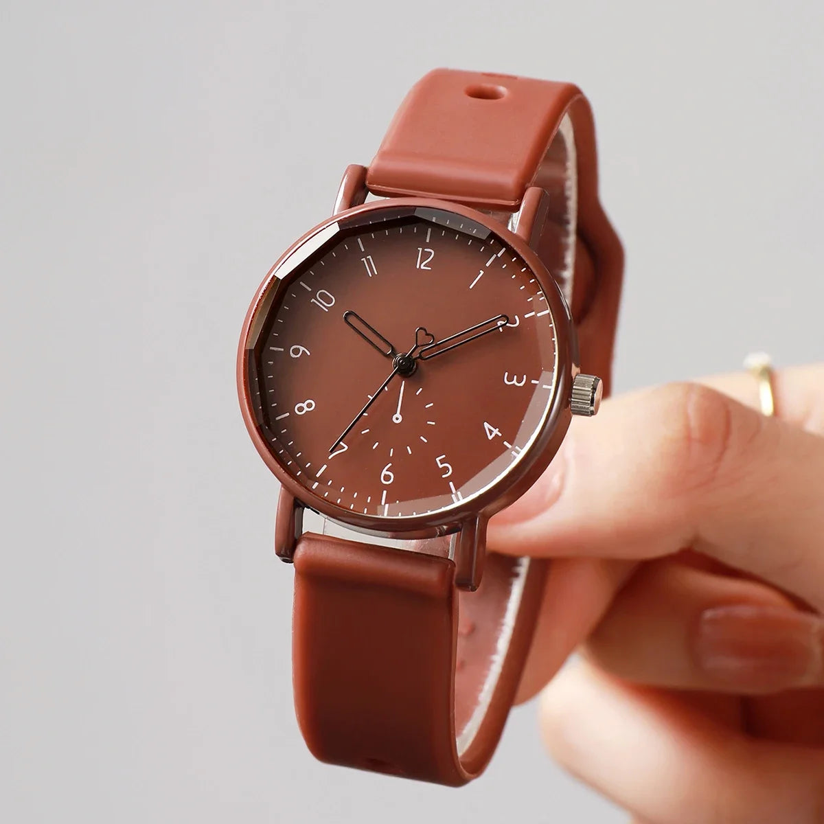 2PCS/Set Fashion Women Watches Casual Arabic Dial  Silicone Band Quartz Wristwatch Heart Bracelet Set Reloj Mujer (Without Box)