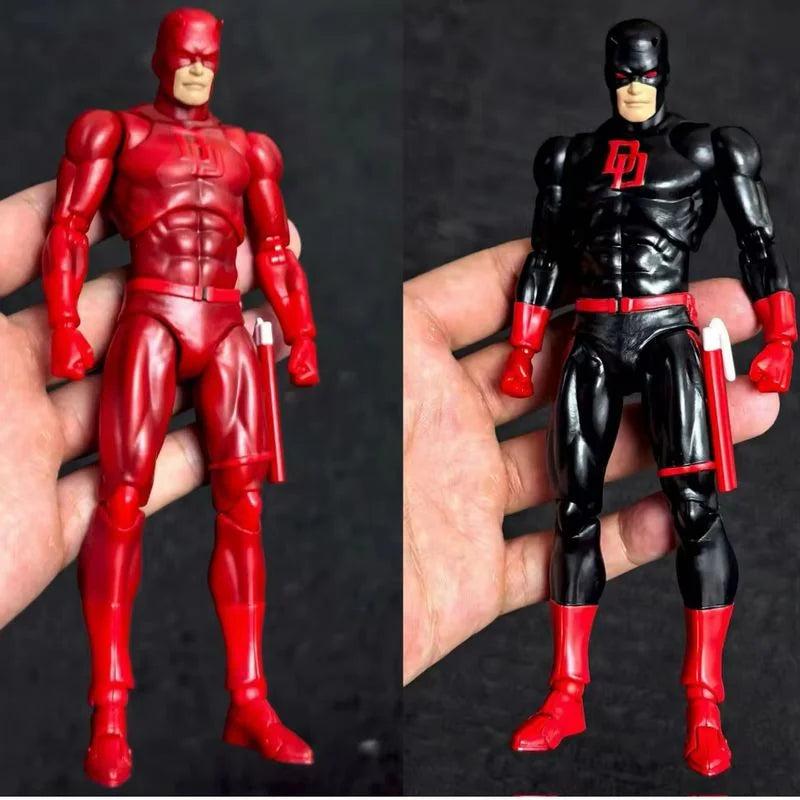 Genuine CT Toys Daredevil Figure Mafex 223 Black And Red Version Shf Action Figure Figurine Statue Movable Model Gifts Toys