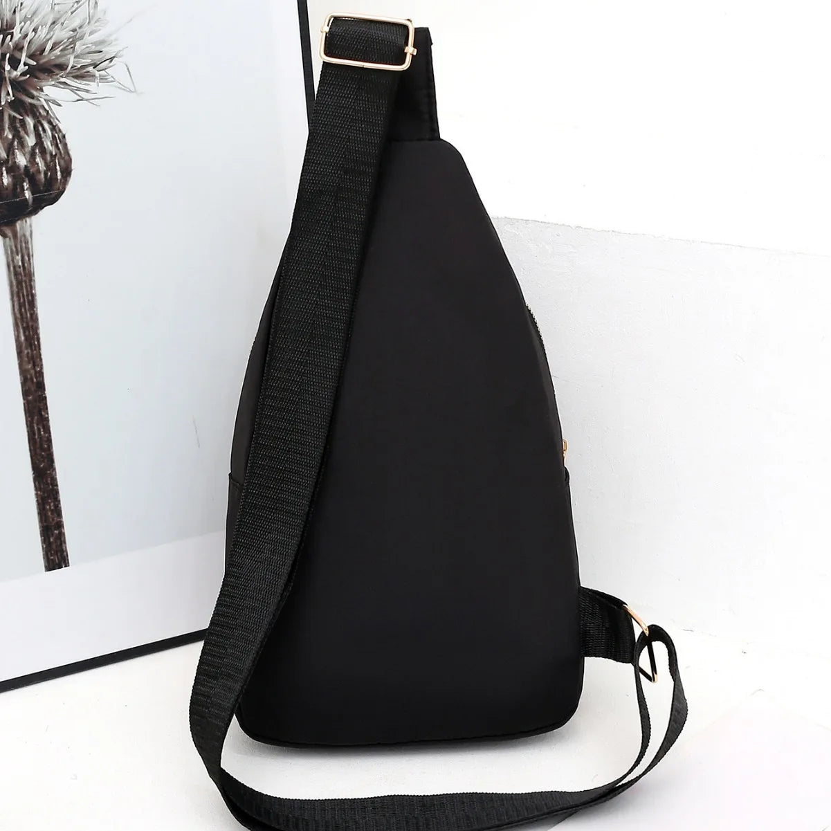 Women's Crossbody Bag New Korean Simple Women's Chest Bag Large Capacity Women's Outdoor Casual Embroidery Quilt Single Shoulder