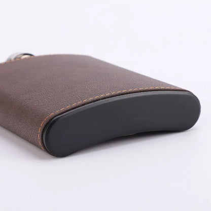 6/8oz Portable Hip Flask Brown Leather Covered Stainless Steel Flask for Alcohol Whiskey Flasks Man Gift