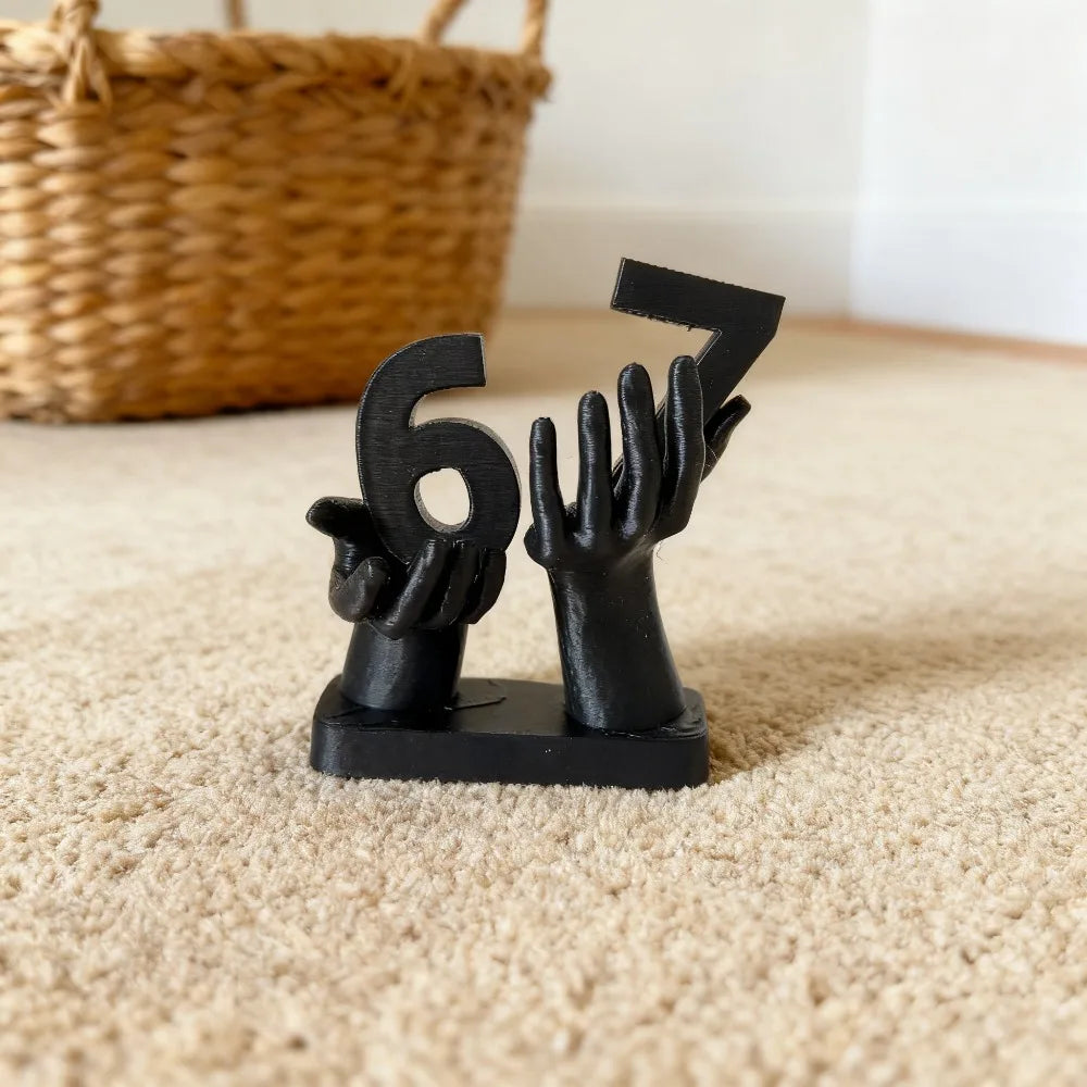 3D Printed Figurine Holding Digital Italian Brain Rot Math 67, Funny and Funny Meme Figurine Holding Digital 67 Sculpture