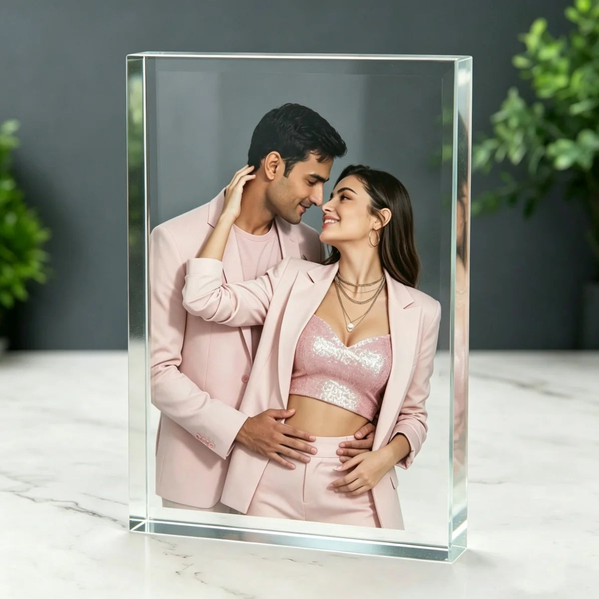 1 Personalized Acrylic Photo Block – Suitable for family Photos, Wedding Anniversaries, Birthday Gifts, and Newborn Photos.