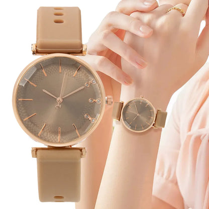 Fashion Simple With Diamonds Ladies Quartz Watches Hot 2025 Sports Brands Women Silicone Strap Dress Clock Gifts Wristwatches