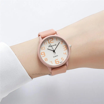 Women Fashion Silicone Watches Set Minimalist High Number  Qualities Big Dial Ladies Quartz Wristwatches With Casual Clock Gifts