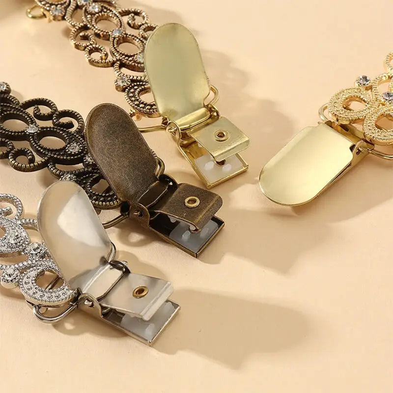 Fashion Sweater Clip Duck Clip Cardigan Buckle Shawl Brooch Blouse Pin Metal Clothes Decoration