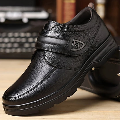 Business Casual Retro-Style Men's Slip-On Shoes, Featuring a Velcro Closure Design, Comfortable Soft Sole, and Non-Slip