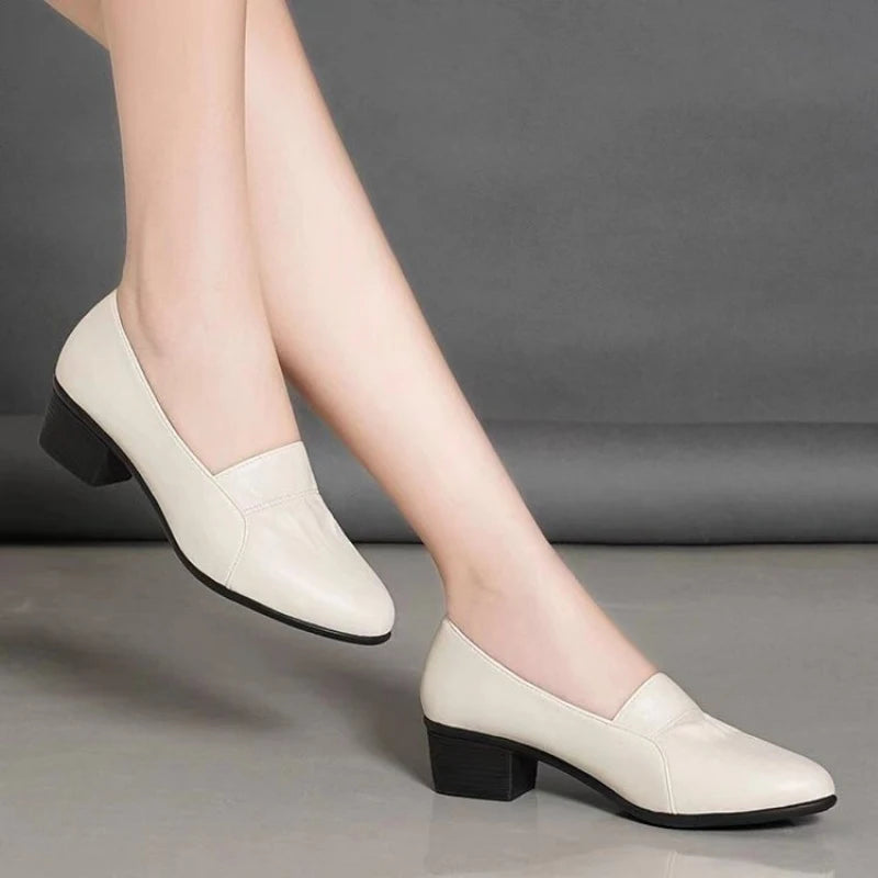 Women's Work Shoes: Lightweight, Breathable Loafers with Block Heels—Soft PU Office Footwear Ideal for Daily Wear and Commuting