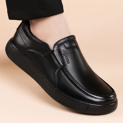 Men's Slip-On Loafers Comfortable Soft Bottom Casual Shoes Outdoor Anti-slip Breathable Slip-off Leather Shoes-HT2625