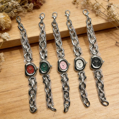 Casual and Fashionable Women's Student Watch, Half-Moon-Shaped Quartz Watch, Simple Chain Bracelet-Style Wristwatch, Versatile for Everyday Use