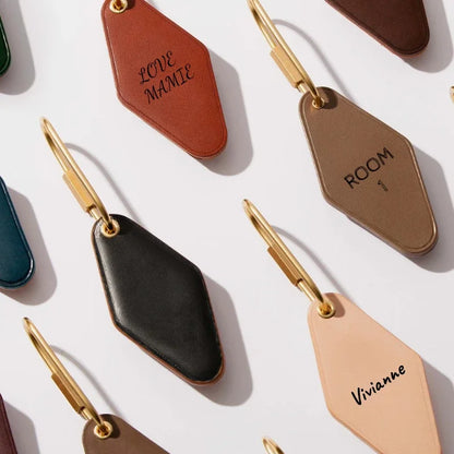Vintage Custom Logo Diamond Shape PU Leather Keychain Personalized Name Key Chain Ring Personalize Hotel Door Number Keyring