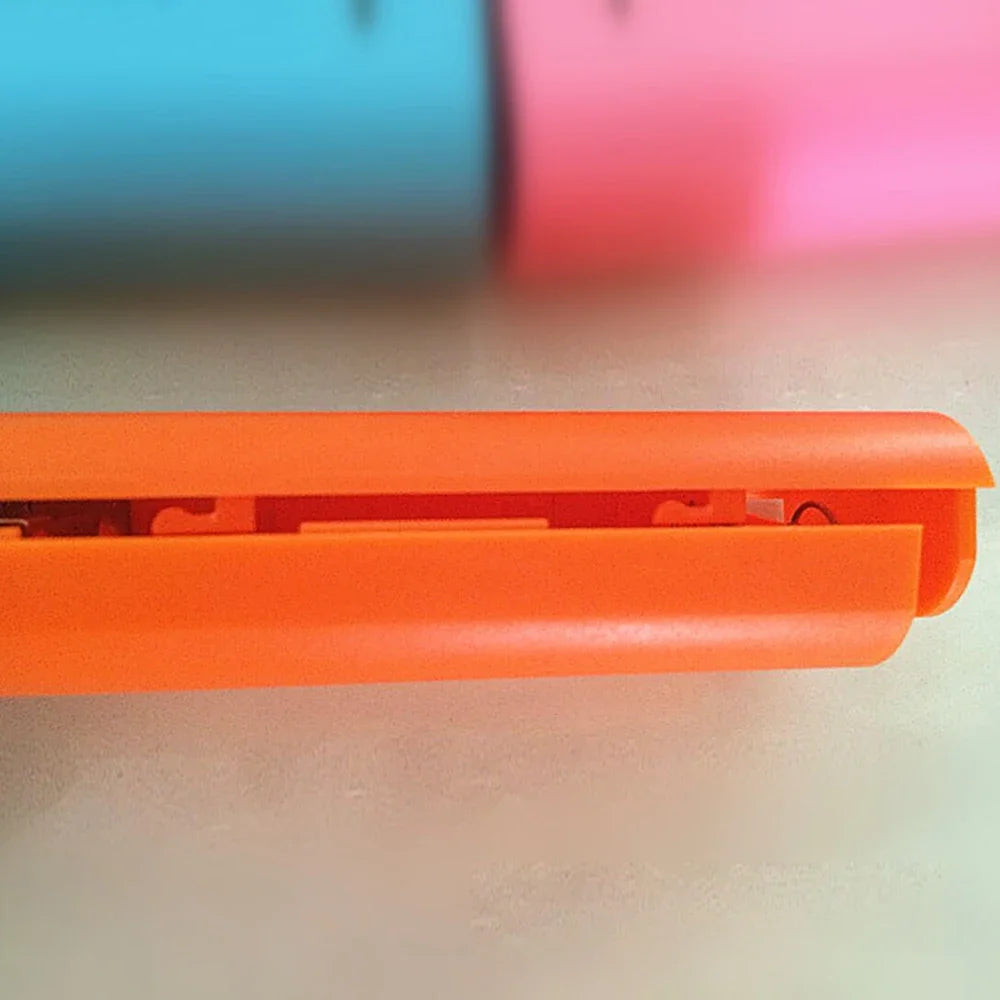 1/2pcs Power Bank Case 1-Cell 18650 Battery Box for Smart Phone Charge 5V 1A for 18650 Battery with Indicator Light