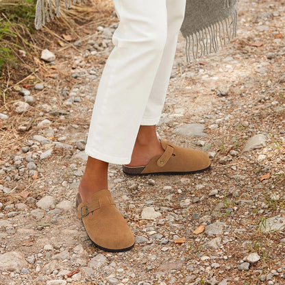 Comwarm Cork Footbed Clogs For Women Men Fashion Leather Mules Comfort Potato Shoes With Arch Support Indoor Outdoor Flat Slides