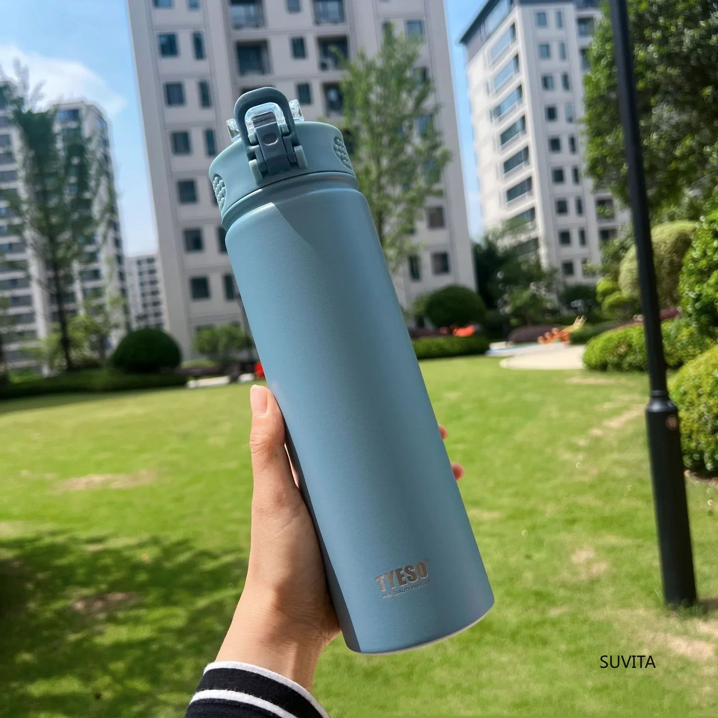TYESO 600/750ml Thermos Water Bottle with Straw, Stainless Steel Car Thermal Sports Cup, Keeps Cold & Heat Travel Mug