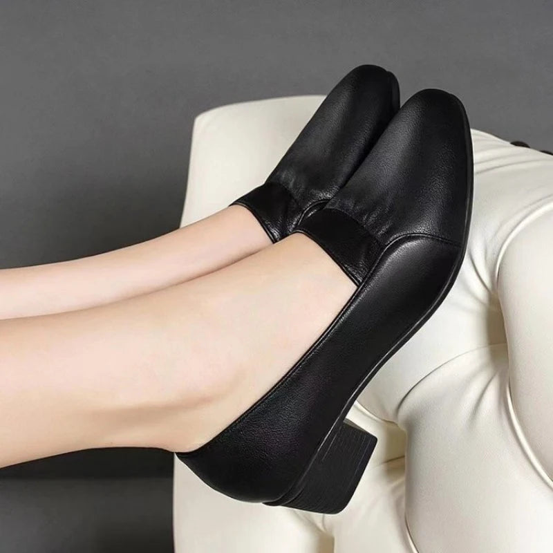 Women's Work Shoes: Lightweight, Breathable Loafers with Block Heels—Soft PU Office Footwear Ideal for Daily Wear and Commuting