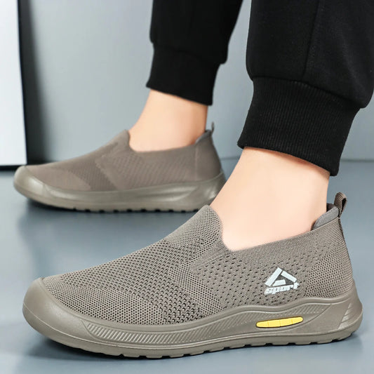 Men's Breathable Mesh Canvas Slip-On Shoes Anti-Odor Lightweight Soft Sole Casual Loafers Male Sneakers Summer cotton shoes